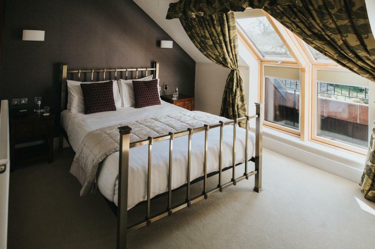 Hall Farm And Restaurant 4*