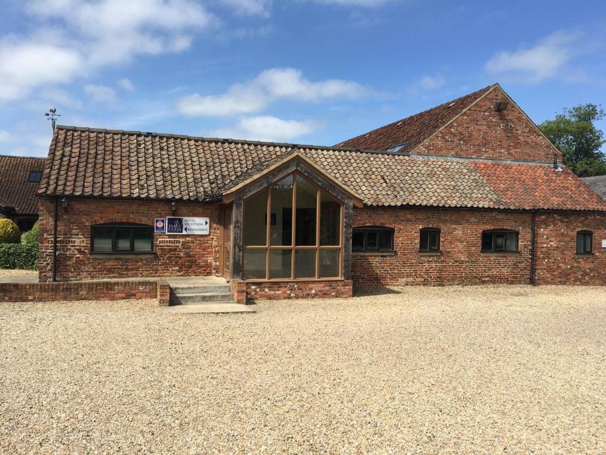 Hall Farm And Restaurant Hotel 4*